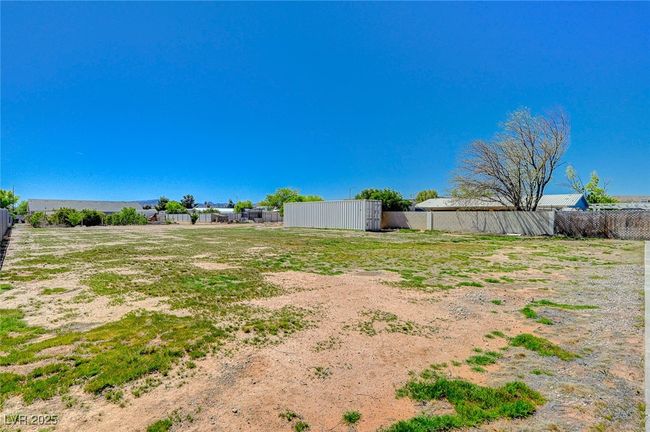 235 Tres Lobos St, House other with 3 bedrooms, 2 bathrooms and null parking in Overton NV | Image 46