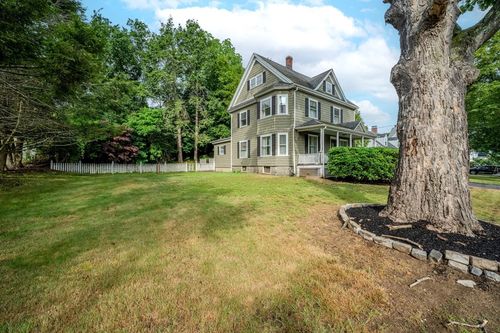 43 Elm St, Wakefield, MA, 01880-1532 | Card Image