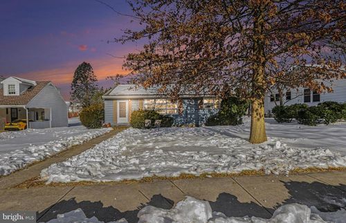 711 Coolidge St, New Cumberland, PA, 17070-1426 | Card Image