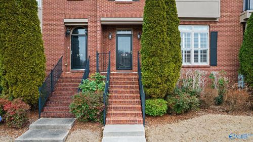107 Grove Park Ln, Madison, AL, 35758-4501 | Card Image