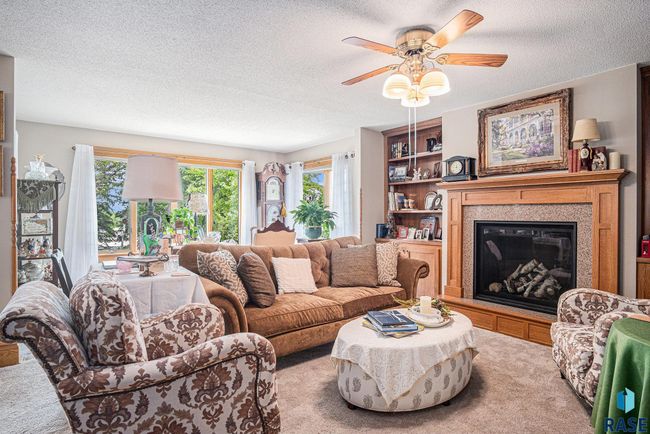 102 S Walnut Ave, House other with 4 bedrooms, 4 bathrooms and null parking in Luverne MN | Image 12