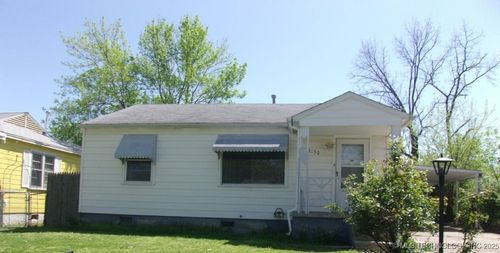 3150 E Woodrow St, Tulsa, OK, 74110-2318 | Card Image