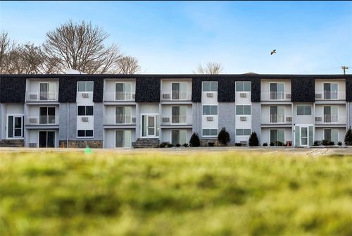 10-151 Ocean Rd, Narragansett, RI, 02882-1355 | Card Image
