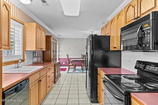1508 W Oak Island Dr, House other with 3 bedrooms, 2 bathrooms and 2 parking in Oak Island NC | Image 27