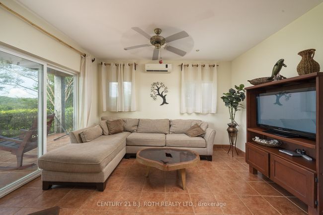 1 Casa Arena Way, Condo with 2 bedrooms, 2 bathrooms and 2 parking in Costa Rica ON | Image 14