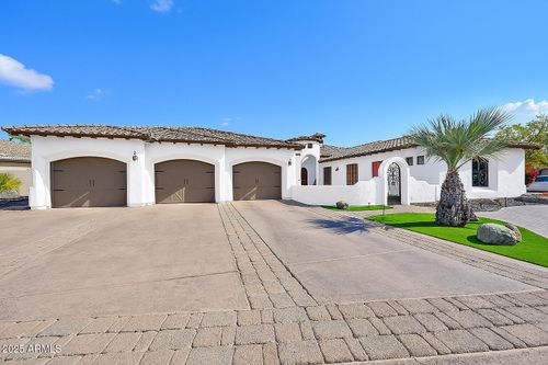 351 N Cloverfield Cir, Litchfield Park, AZ, 85340-6017 | Card Image