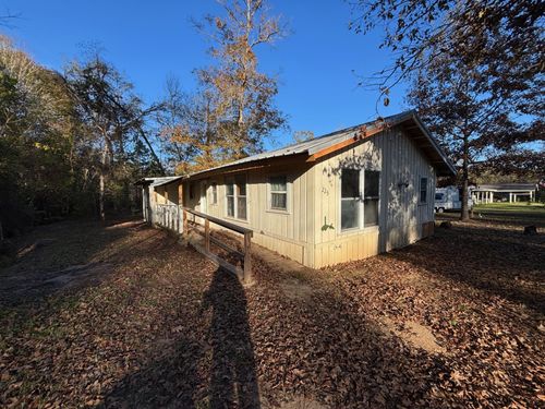 225 County Road 4090, Woodville, TX, 75979-8913 | Card Image