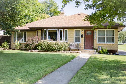 256 E Washington Ave, Kingman, KS, 67068-1451 | Card Image