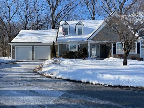 2-2 Windpath E, West Springfield, MA, 01089-1707 | Card Image