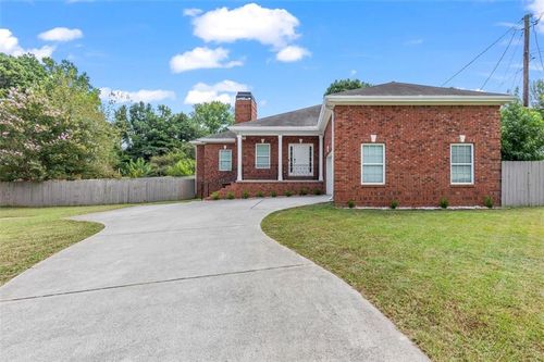 208 Victoria Ln, Hapeville, GA, 30354-1550 | Card Image