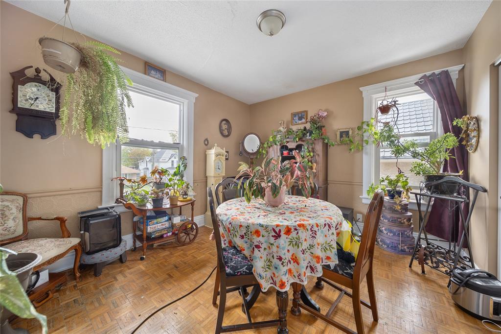 Commercial Sale in Sarnia 3