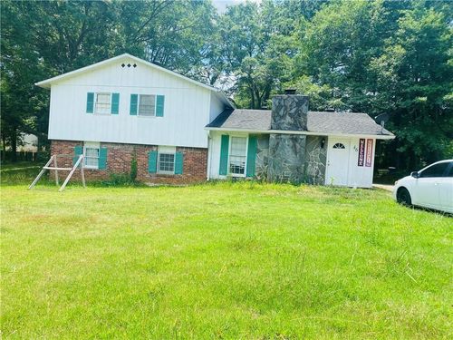 46 W Wedgewood Cir, Newnan, GA, 30263-1339 | Card Image