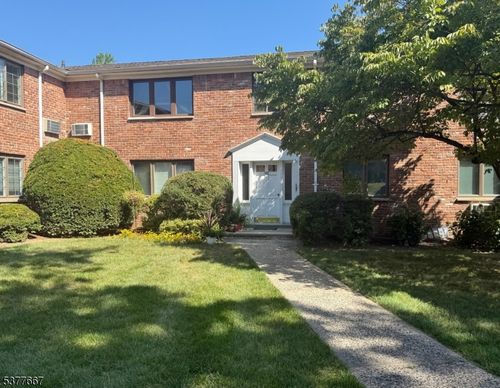 apt-a-93 Troy Dr, Springfield, NJ, 07081-2045 | Card Image