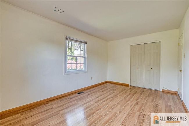 14 Clinton Dr, House other with 4 bedrooms, 2 bathrooms and null parking in Manalapan NJ | Image 32
