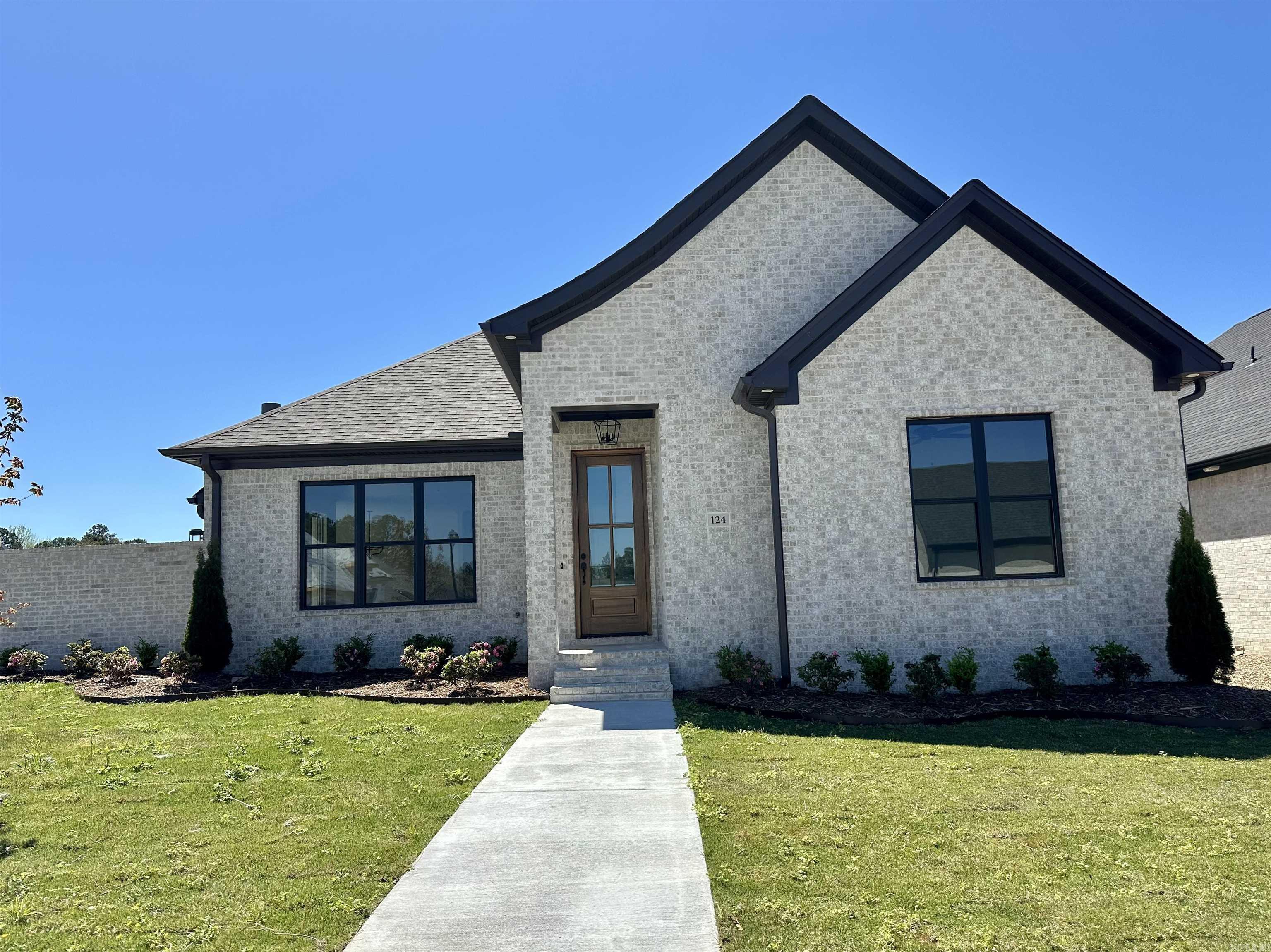 Fletcher Ridge Dr, Little Rock, AR 72223