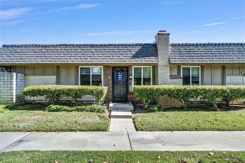 950 S Pearwood Lane, Anaheim, CA, 92806 | Card Image