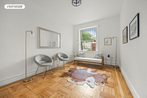 1e-175 Prospect Park Sw, Brooklyn, NY, 11218-1328 | Card Image