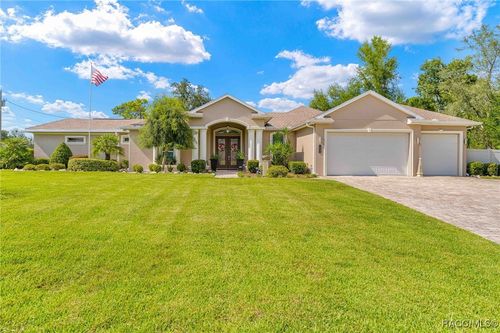 15041 Woodcrest Rd, BROOKSVILLE, FL, 34604-0646 | Card Image