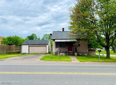 596 S Mecca Street, House other with 3 bedrooms, 1 bathrooms and null parking in Cortland OH | Image 1