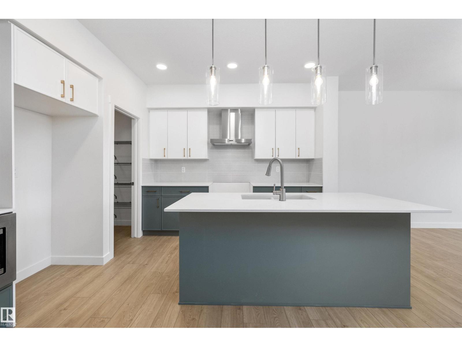 Residential in Edmonton 4