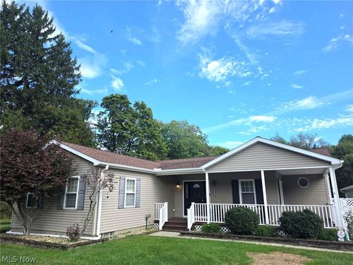 430 S Amboy Rd, Conneaut, OH, 44030-3004 | Card Image