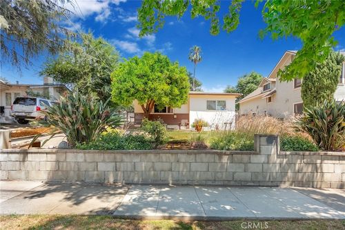 1062 Worcester Ave, Pasadena, CA, 91104-3507 | Card Image