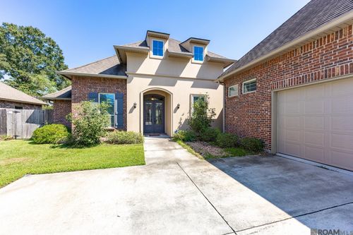 18032 River Landing Dr, Prairieville, LA, 70769-3571 | Card Image