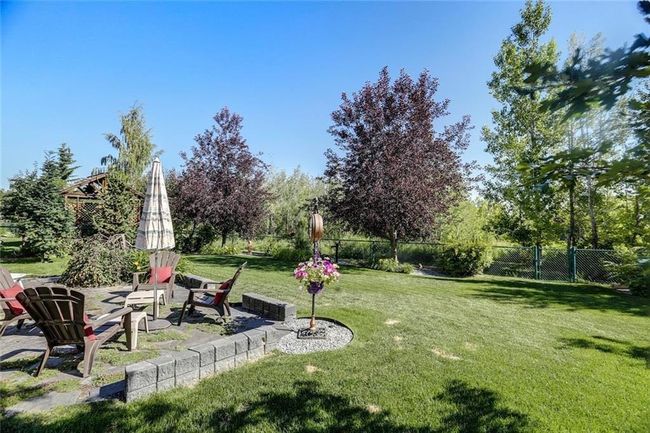 16 Valley Crest Gardens Nw, Home with 4 bedrooms, 3 bathrooms and 4 parking in Calgary AB | Image 31
