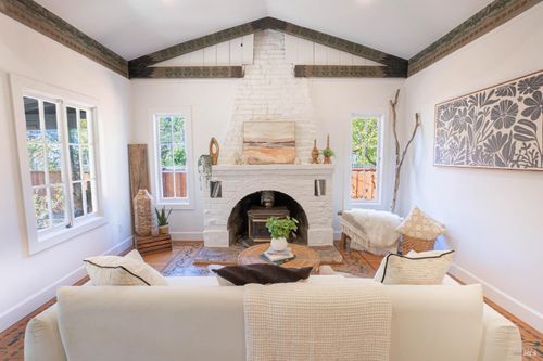 17495 Orchard Ave, Guerneville, CA, 95446-9153 | Card Image