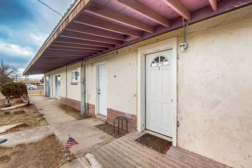 503 Us Route 66 E, Moriarty, NM, 87035-1109 | Card Image