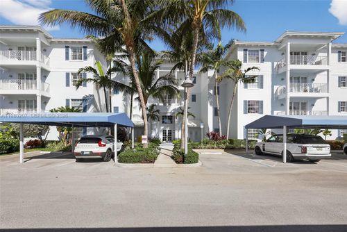 s-915 Bay Colony Dr S, Juno Beach, FL, 33408-2187 | Card Image