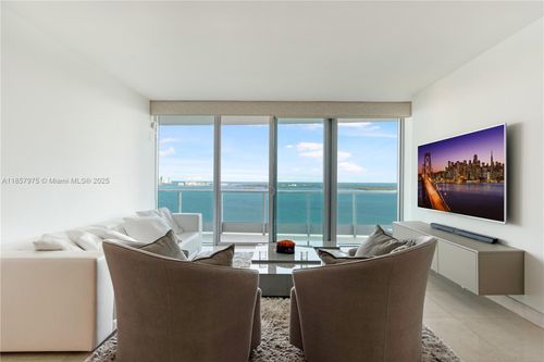 apt-2709-1331 Brickell Bay Dr, Miami, FL, 33131-3694 | Card Image