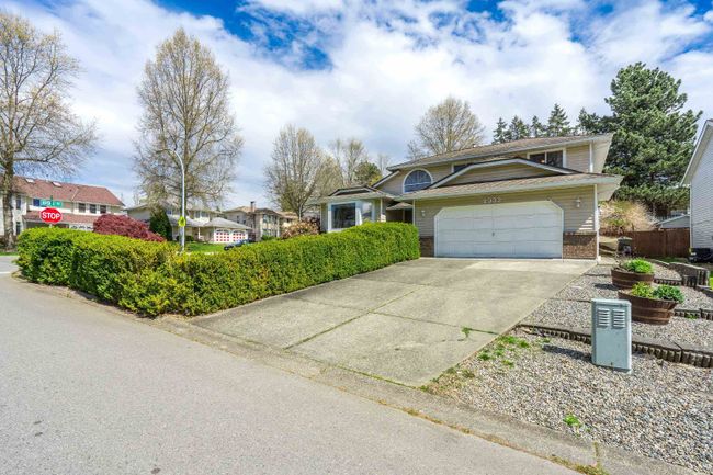8932 143 A Street, House other with 4 bedrooms, 3 bathrooms and 3 parking in Surrey BC | Image 1