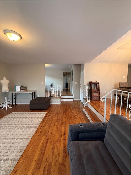 259-23 Craft Ave, Jamaica, NY, 11422-3030 | Card Image