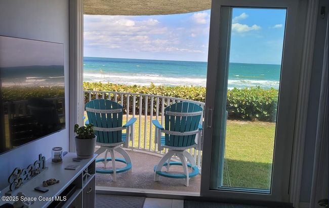 108 - 2225 Highway A1a, Condo with 2 bedrooms, 2 bathrooms and null parking in Indian Harbour Beach FL | Image 5