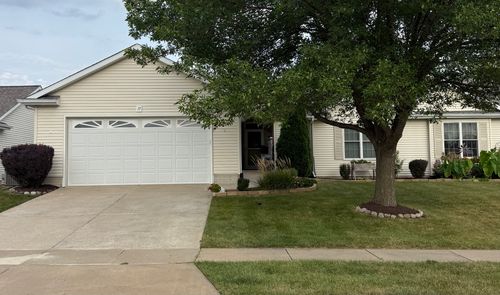 17-17 Madison Circle, Davenport, IA, 52806 | Card Image