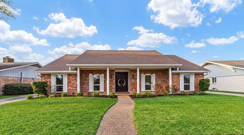 5710 Ariel St, Houston, TX, 77096-2106 | Card Image