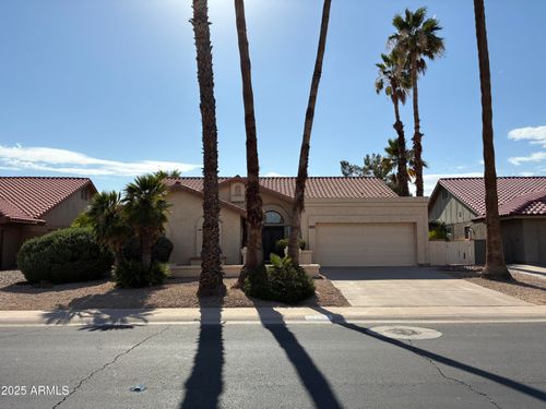 18866 N 96th Ln, Peoria, AZ, 85382-2605 | Card Image