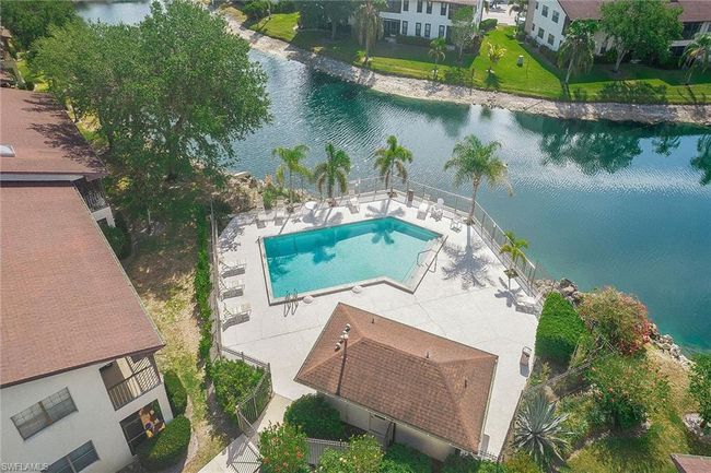 L201 - 5238 Treetops Dr, Condo with 2 bedrooms, 2 bathrooms and null parking in NAPLES FL | Image 33