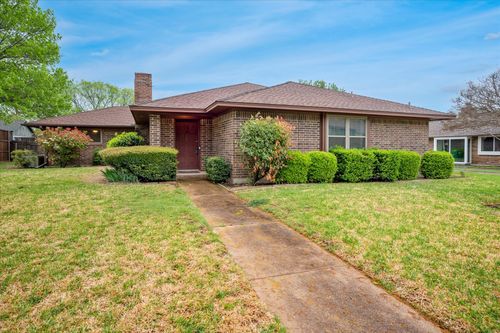 3328 Dunes St, Denton, TX, 76209-1426 | Card Image
