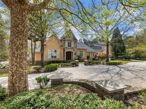 1871 Sam Snead Dr, Braselton, GA, 30517-4075 | Card Image