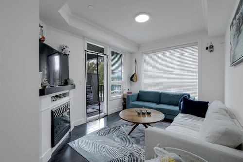 204-13897 Fraser Highway, Surrey, BC, V3T0G8 | Card Image