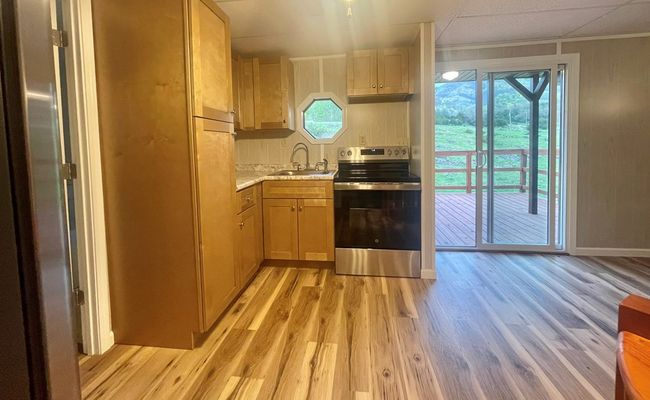 3747 Mountain Rd, House other with 2 bedrooms, 2 bathrooms and null parking in Cedar Bluff VA | Image 11