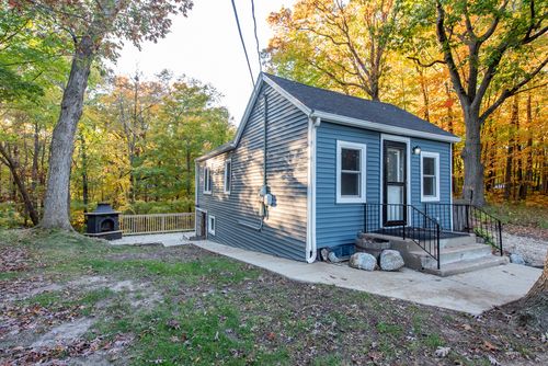 1414 Sheridan Rd, Winthrop Harbor, IL, 60096-1856 | Card Image