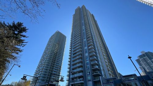 4505-13750 100 Ave, Surrey, BC, V3T0L3 | Card Image