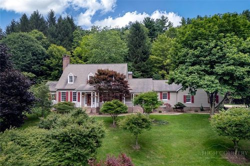 135 Heritage Dr, Boone, NC, 28607-7441 | Card Image