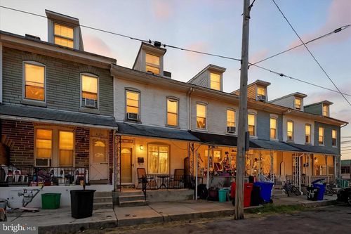408 Hazel St, READING, PA, 19611-2057 | Card Image