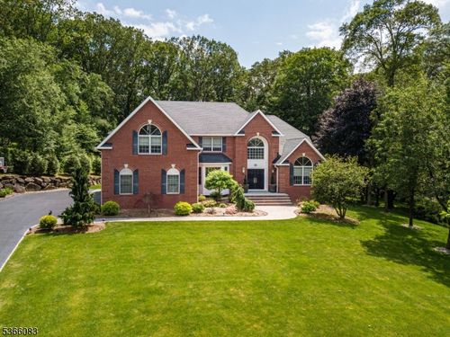 53 Barbara Dr, Randolph, NJ, 07869-4143 | Card Image