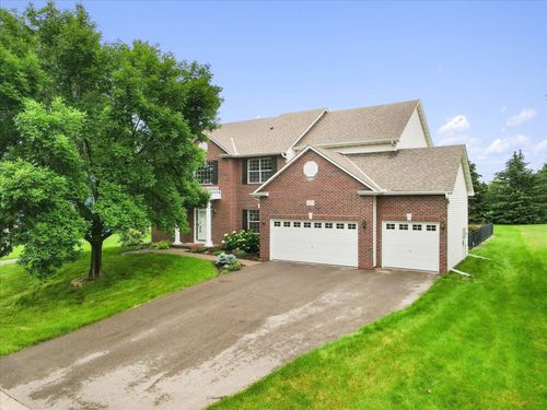 3111 Eagle Valley Drive, Woodbury, MN, 55129 | Card Image