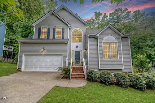 1307 Chenworth Dr, Apex, NC, 27502-4832 | Card Image
